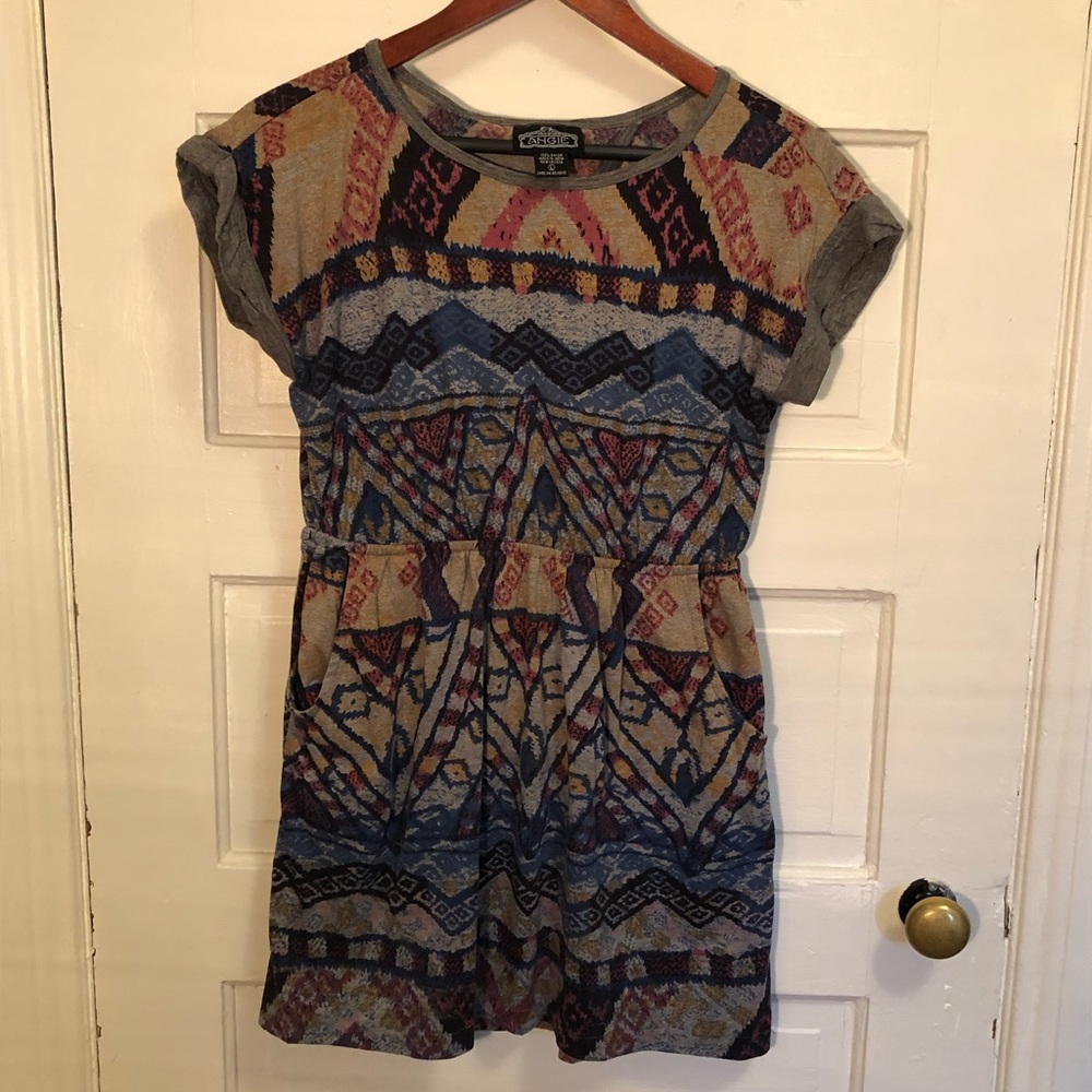 Angie cutout dress. Size Large.